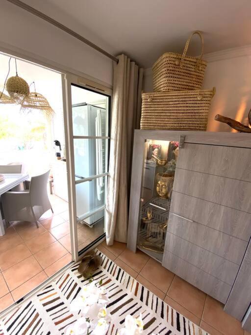 Appartement Le Paradis Zen 1er Etage Et Rdc Vue Et Ste Anne *